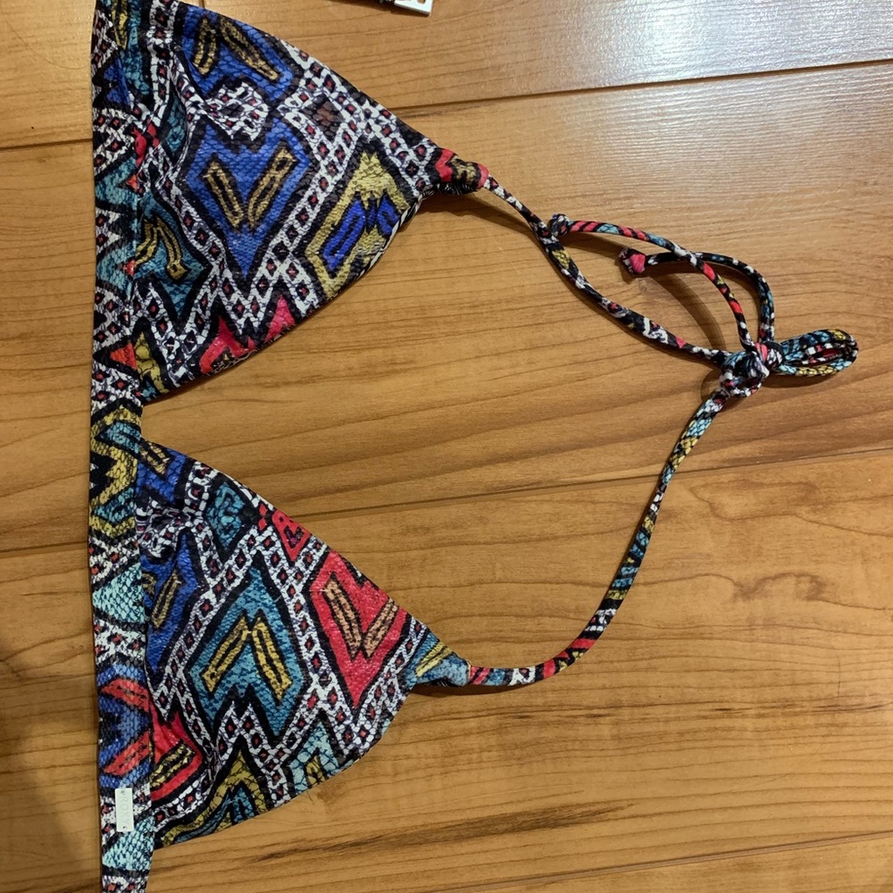 Reversible Roxy swimsuit - Picture 4 of 7